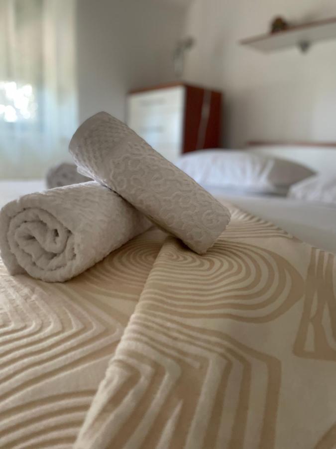 Vacation House Marin With Jacuzzi - Bol, Brac 外观 照片
