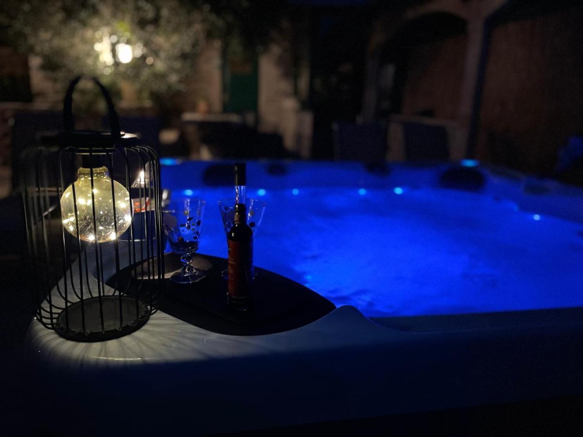 Vacation House Marin With Jacuzzi - Bol, Brac 外观 照片