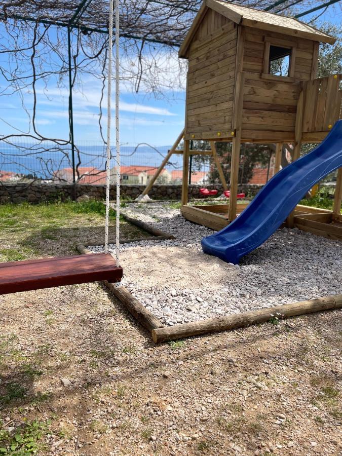 Vacation House Marin With Jacuzzi - Bol, Brac 外观 照片