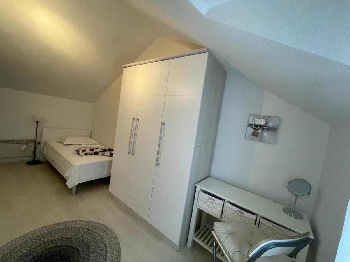 Vacation House Marin With Jacuzzi - Bol, Brac 外观 照片