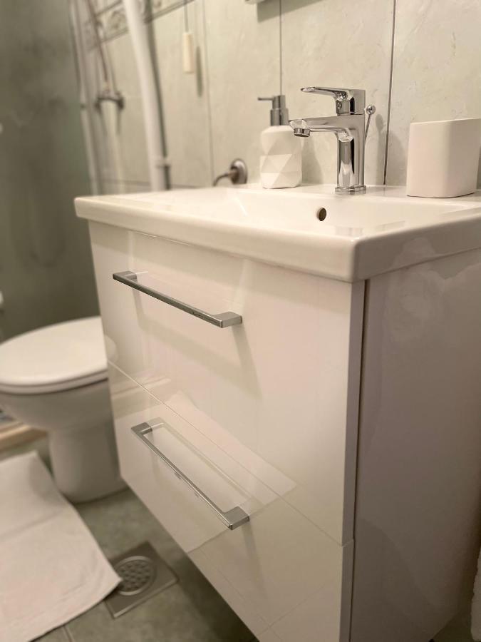 Vacation House Marin With Jacuzzi - Bol, Brac 外观 照片